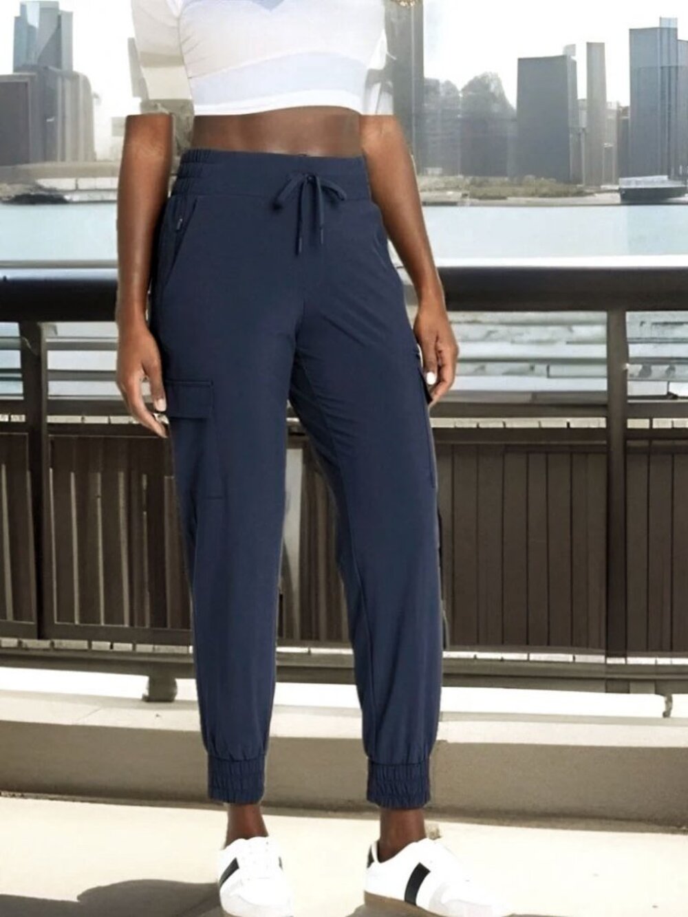 All In Motion Women's Active Light Mid-Rise Cargo Joggers Medium Navy Blue - Picture 4 of 12